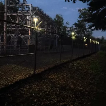 Critical Infrastructure/Commercial Fence Light Installation